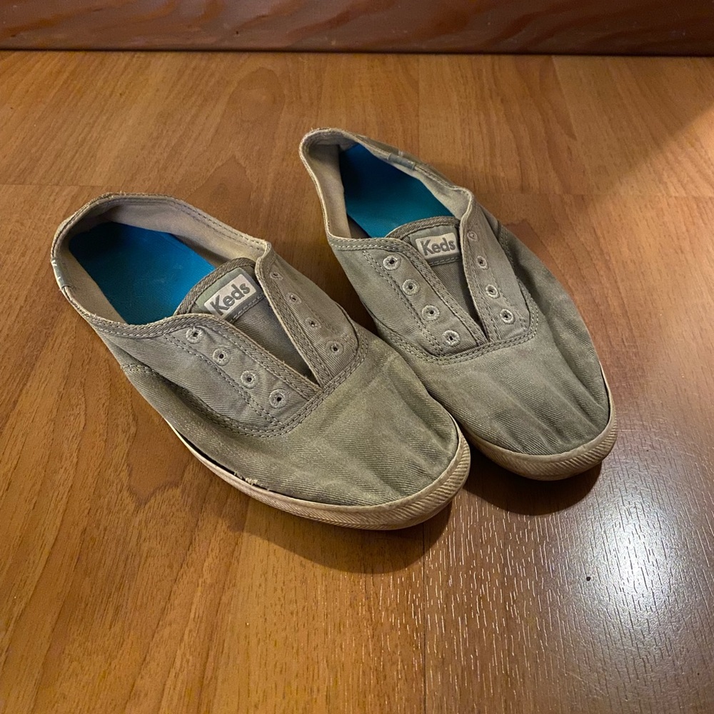 Ked's Womens Chillax Wash Twill Sneaker